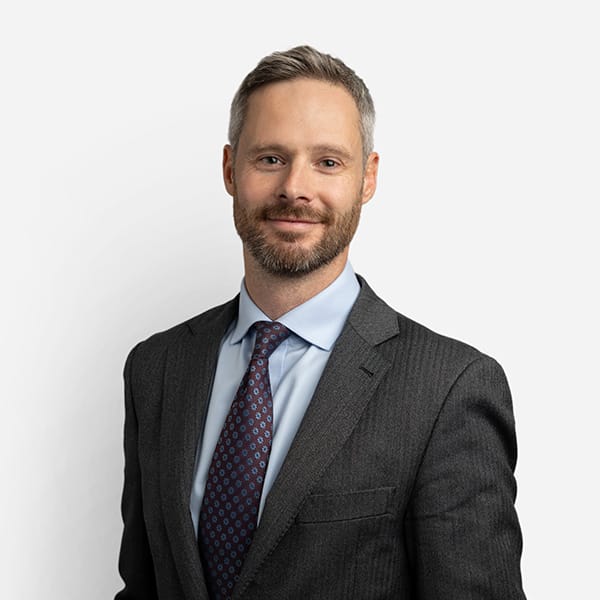 Photograph of Guy Holland.